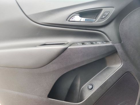 Certified 2024 Chevrolet Equinox LT FWD image 21