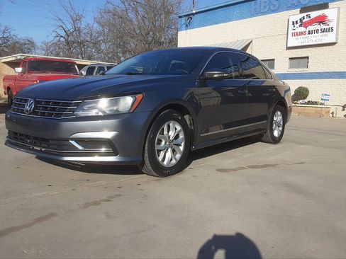 Used 2016 Volkswagen Passat 1.8T S image 3