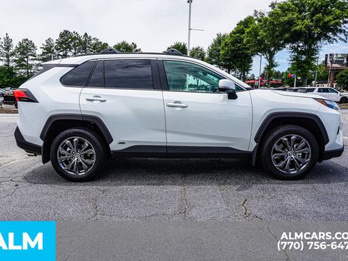 Used 2025 Toyota RAV4 XLE Premium w/ Weather Package AWD/4WD image 10