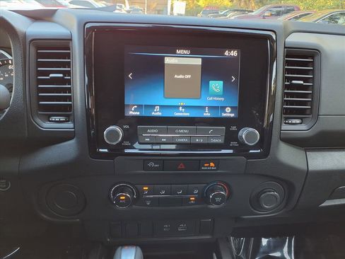 Used 2024 Nissan Frontier S w/ Tow Package image 22