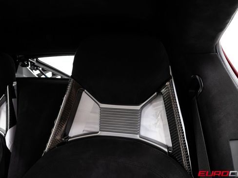 Used 2018 Ford GT RWD image 52