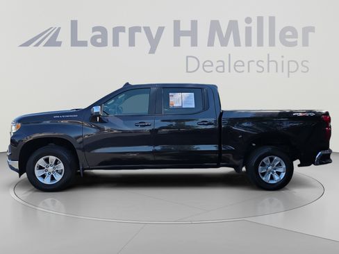 Used 2023 Chevrolet Silverado 1500 LT AWD/4WD image 2