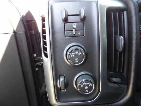 Used 2019 Chevrolet Silverado 1500 LT w/ All Star Edition image 16