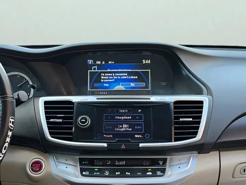 Used 2013 Honda Accord EX-L image 25