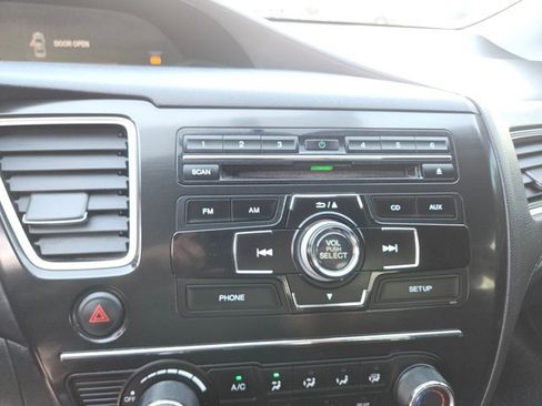 Used 2013 Honda Civic LX image 15