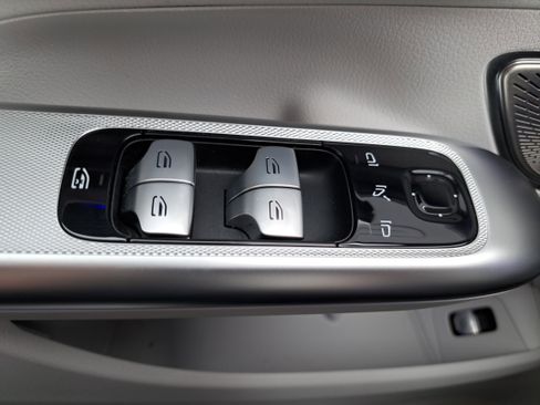 Certified 2023 Mercedes-Benz EQE 350+ Sedan image 31