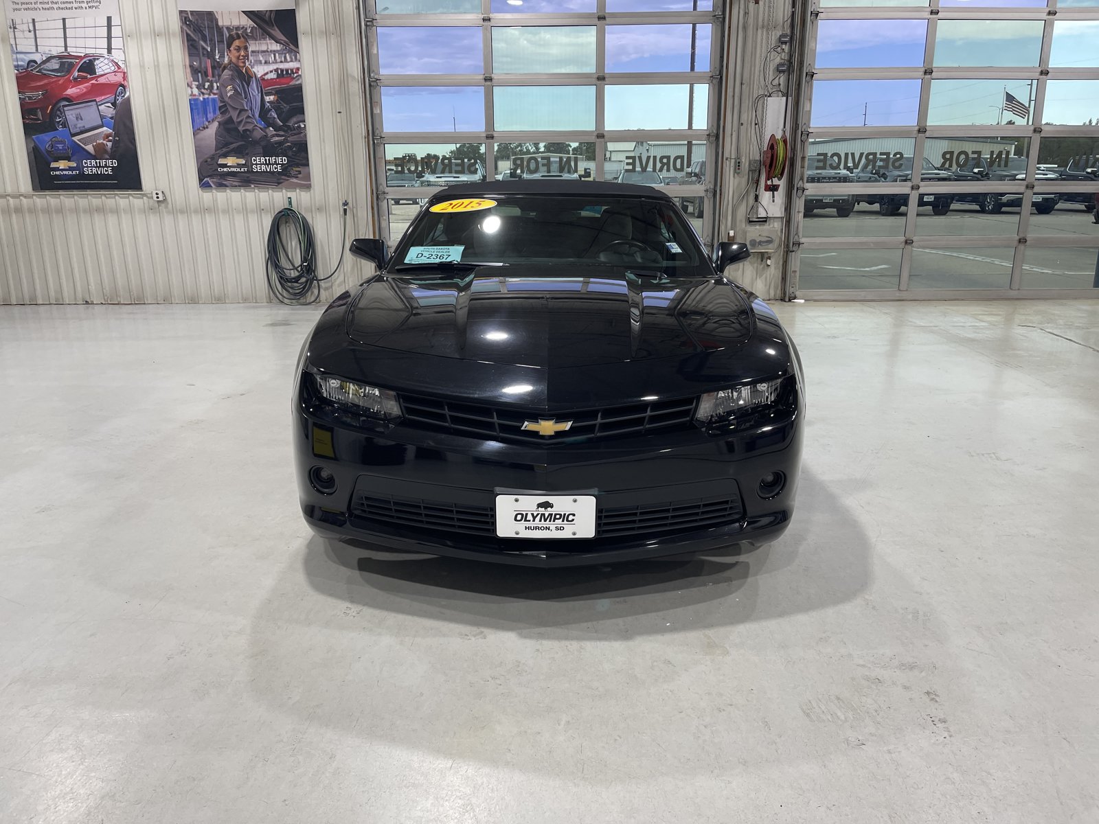 Used 2015 Chevrolet Camaro LT RWD image 3