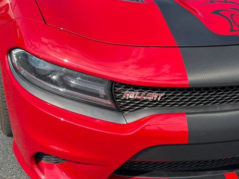 Used 2017 Dodge Charger SRT Hellcat w/ Harman/Kardon Audio Group RWD image 28