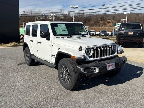 New 2026 Jeep Wrangler Unlimited Sahara AWD/4WD image 2