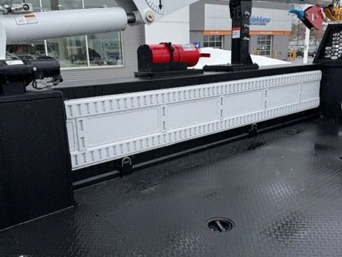 New 2025 Ford F550 4x4 Regular Cab Super Duty image 14