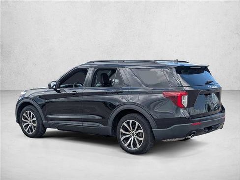 Used 2023 Ford Explorer ST-Line w/ Class IV Trailer Tow Package RWD image 7