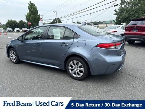 Used 2021 Toyota Corolla LE w/ Carpet Mat Package (TMS) FWD image 19