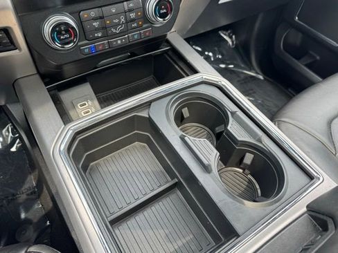 Used 2019 Ford F250 Platinum w/ Platinum Ultimate Package AWD/4WD image 23