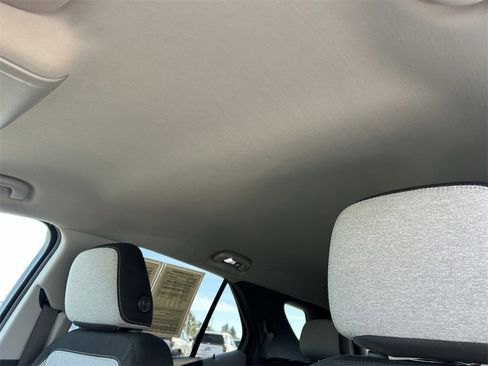 Used 2022 Chevrolet Equinox LS w/ LS Convenience Package image 29