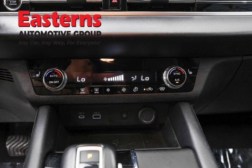 Used 2024 Mitsubishi Outlander SE AWD/4WD image 21