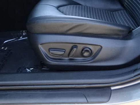 Certified 2023 Toyota Camry SE FWD image 15