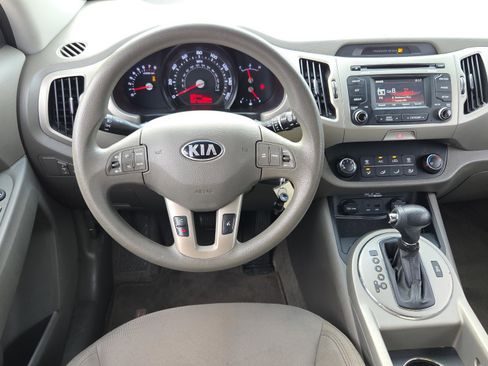 Used 2015 Kia Sportage LX AWD/4WD image 11