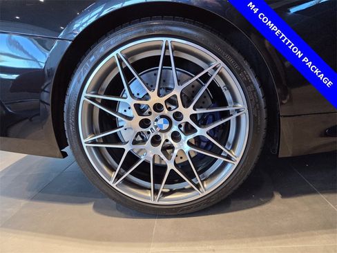 Used 2019 BMW M4 Coupe w/ Competition Package image 18