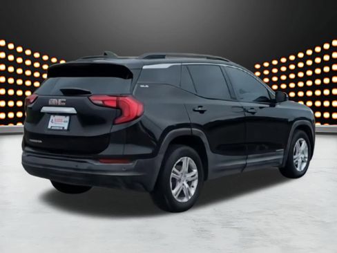 Used 2018 GMC Terrain SLE w/ Driver Convenience Package FWD image 8