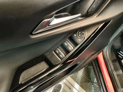 Used 2025 Chevrolet Equinox RS w/ Safety and Technology Package image 22