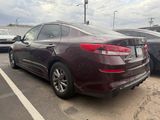 Used 2019 Kia Optima LX image 4