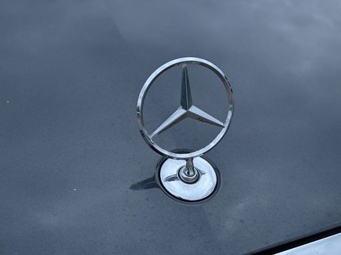 Used 2018 Mercedes-Benz S 560 4MATIC Sedan image 9