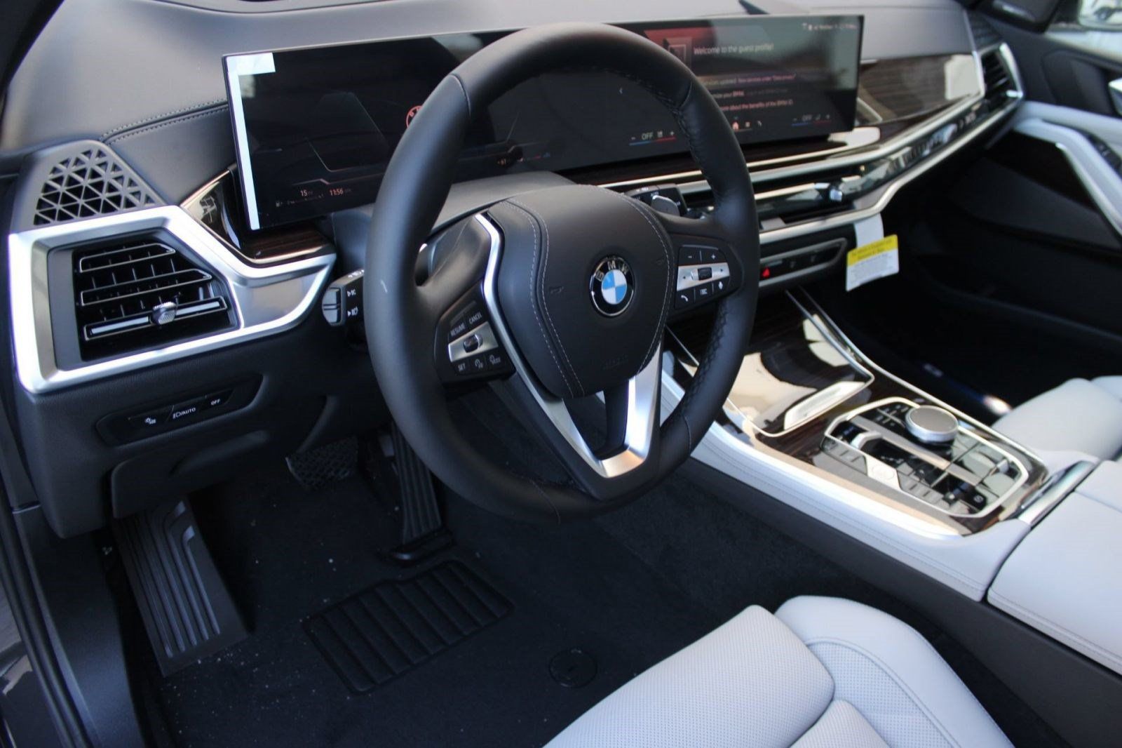 Used 2026 BMW X5 sDrive40i RWD image 4