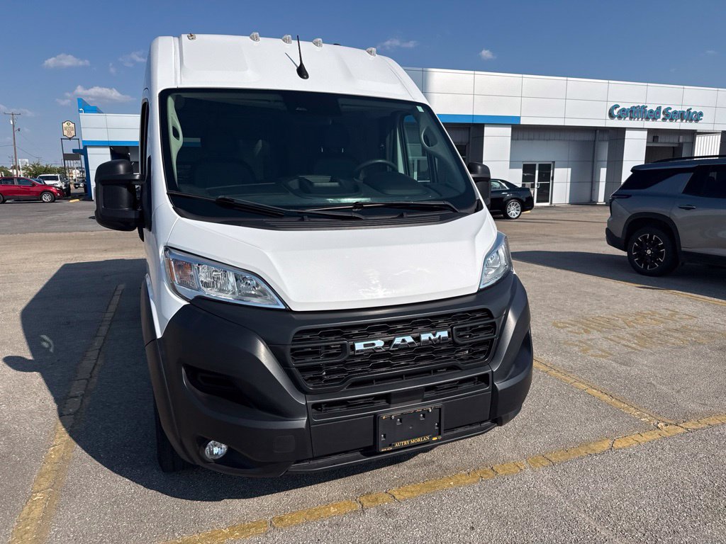 Used 2023 RAM ProMaster 2500 w/ Convenience Group FWD image 5