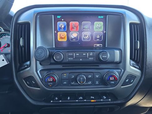Used 2018 Chevrolet Silverado 1500 LT w/ All Star Edition AWD/4WD image 22