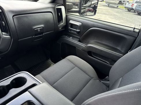 Used 2018 Chevrolet Silverado 2500 LT w/ LT Plus Package AWD/4WD image 27