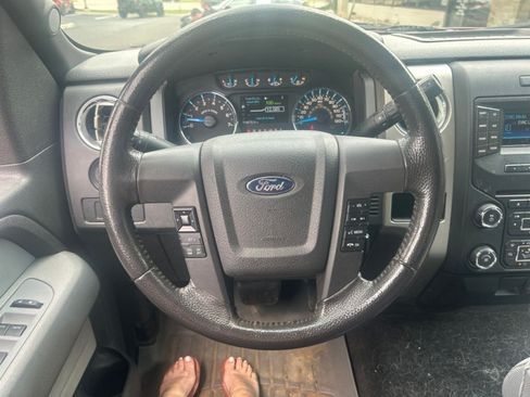 Used 2014 Ford F150 XLT w/ XLT Chrome Package RWD image 15