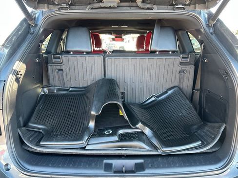 Used 2021 Toyota Highlander XSE image 28