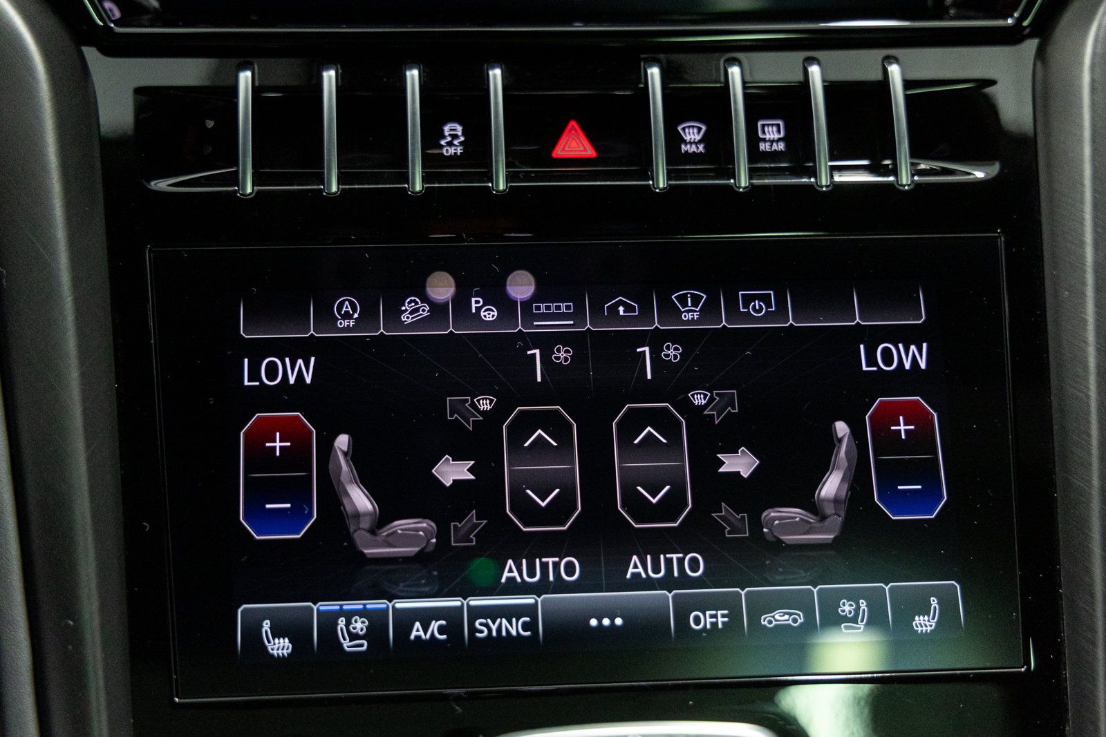 Used 2024 Lamborghini Urus S AWD/4WD image 37