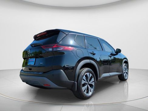 Used 2021 Nissan Rogue SV w/ Premium Package FWD image 5