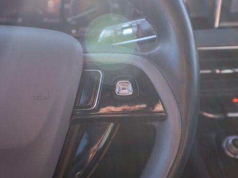 Used 2022 Lincoln Corsair FWD image 13