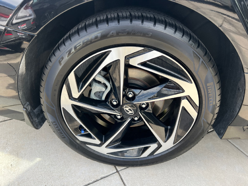 Certified 2025 Hyundai Sonata SEL FWD image 8