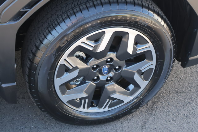 New 2026 Subaru Forester Premium AWD/4WD image 25