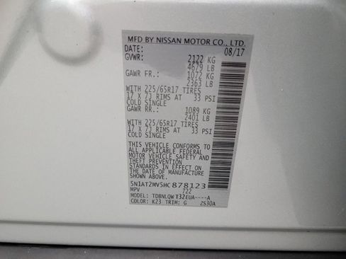 Used 2017 Nissan Rogue SV AWD/4WD image 33