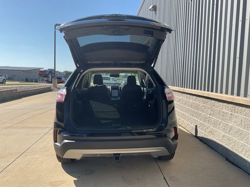 Used 2024 Ford Edge SEL w/ Convenience Package image 20
