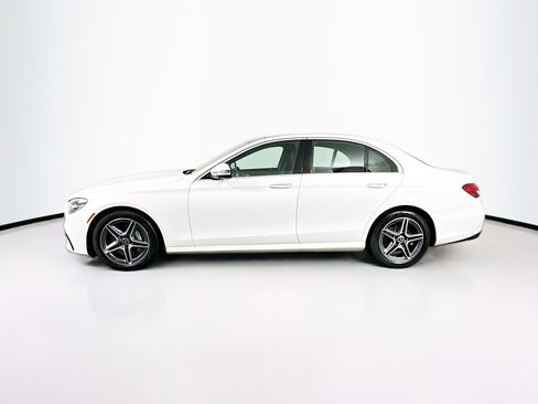 Used 2021 Mercedes-Benz E 350 4MATIC Sedan image 4