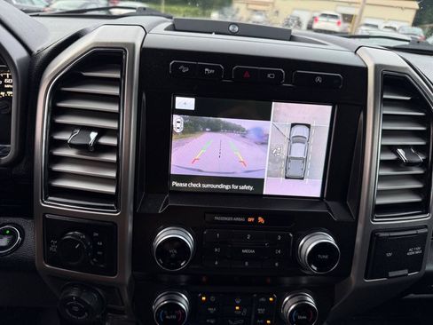 Used 2020 Ford F150 Platinum w/ Technology Package AWD/4WD image 38