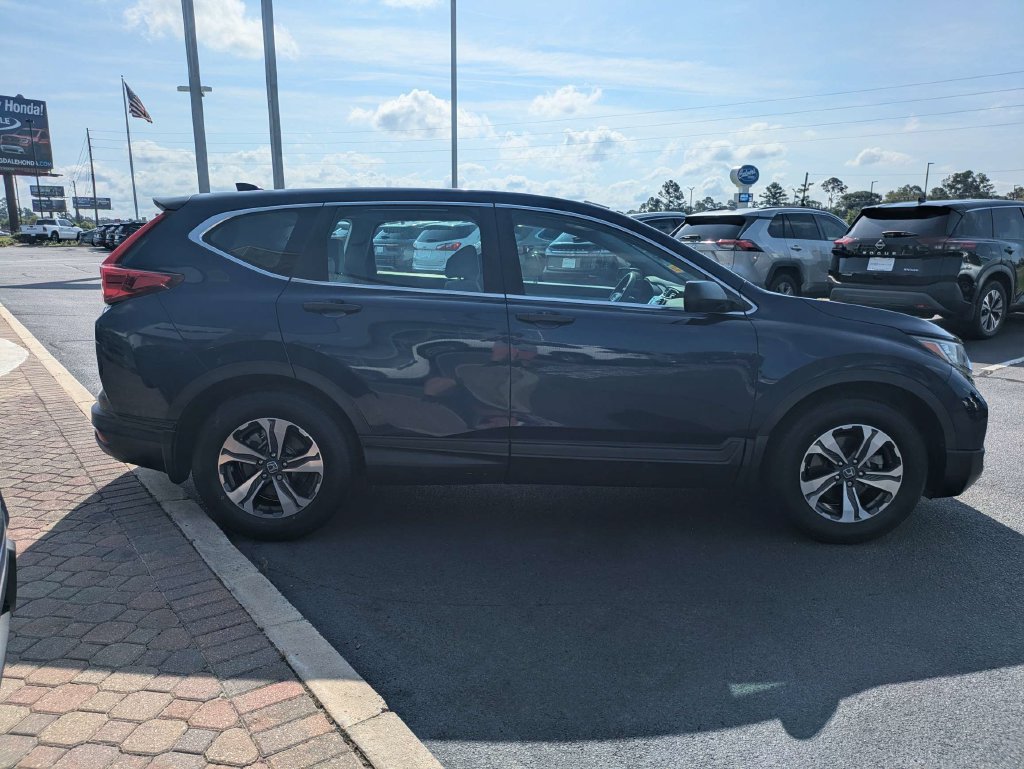 Used 2017 Honda CR-V LX image 4