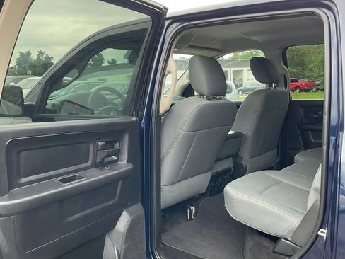 Used 2017 RAM 1500 Express AWD/4WD image 20