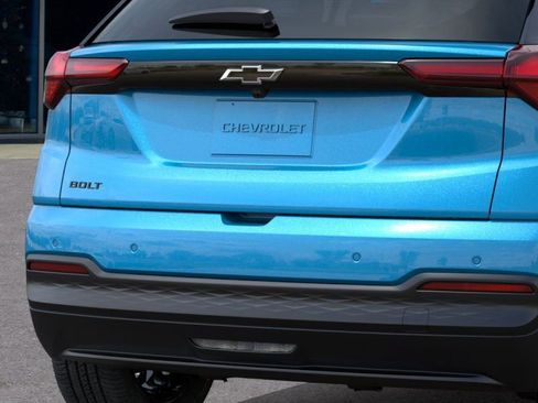 New 2027 Chevrolet Bolt LT FWD image 14