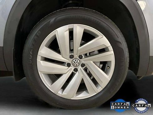 Used 2023 Volkswagen Atlas Cross Sport SE w/ Panoramic Sunroof Package image 31