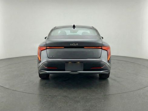 Used 2025 Kia K4 LXS image 7