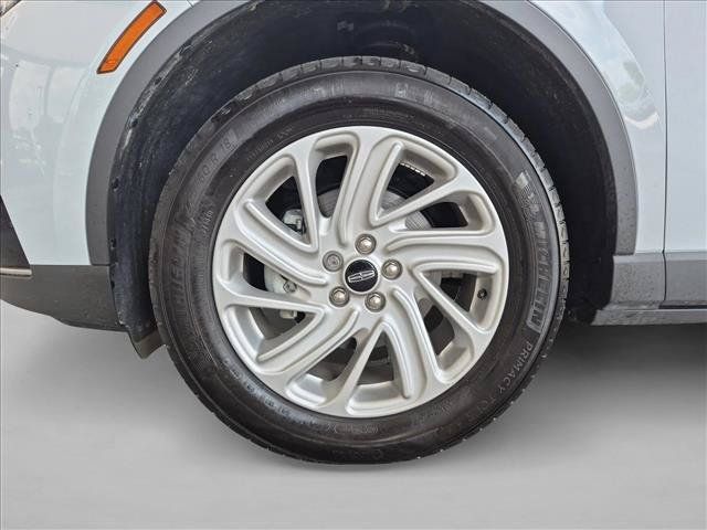 Used 2025 Lincoln Corsair FWD image 24