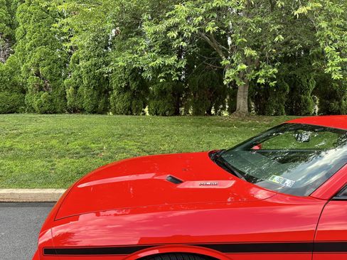 Used 2014 Dodge Challenger R/T w/ Electronics Convenience Group RWD image 68