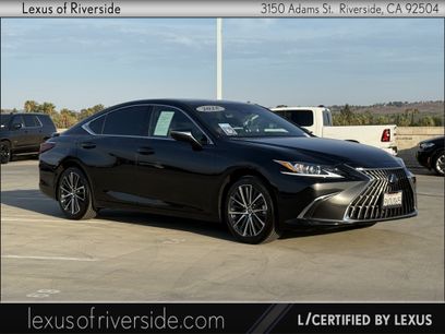 Certified 2025 Lexus ES 300h w/ Premium Package