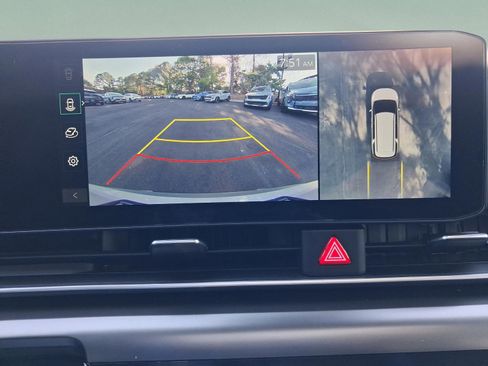 New 2026 Kia Carnival SX FWD image 32